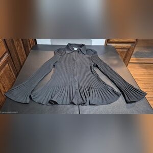 Ladies size 1X black Worthington Woman pleated button front blouse
